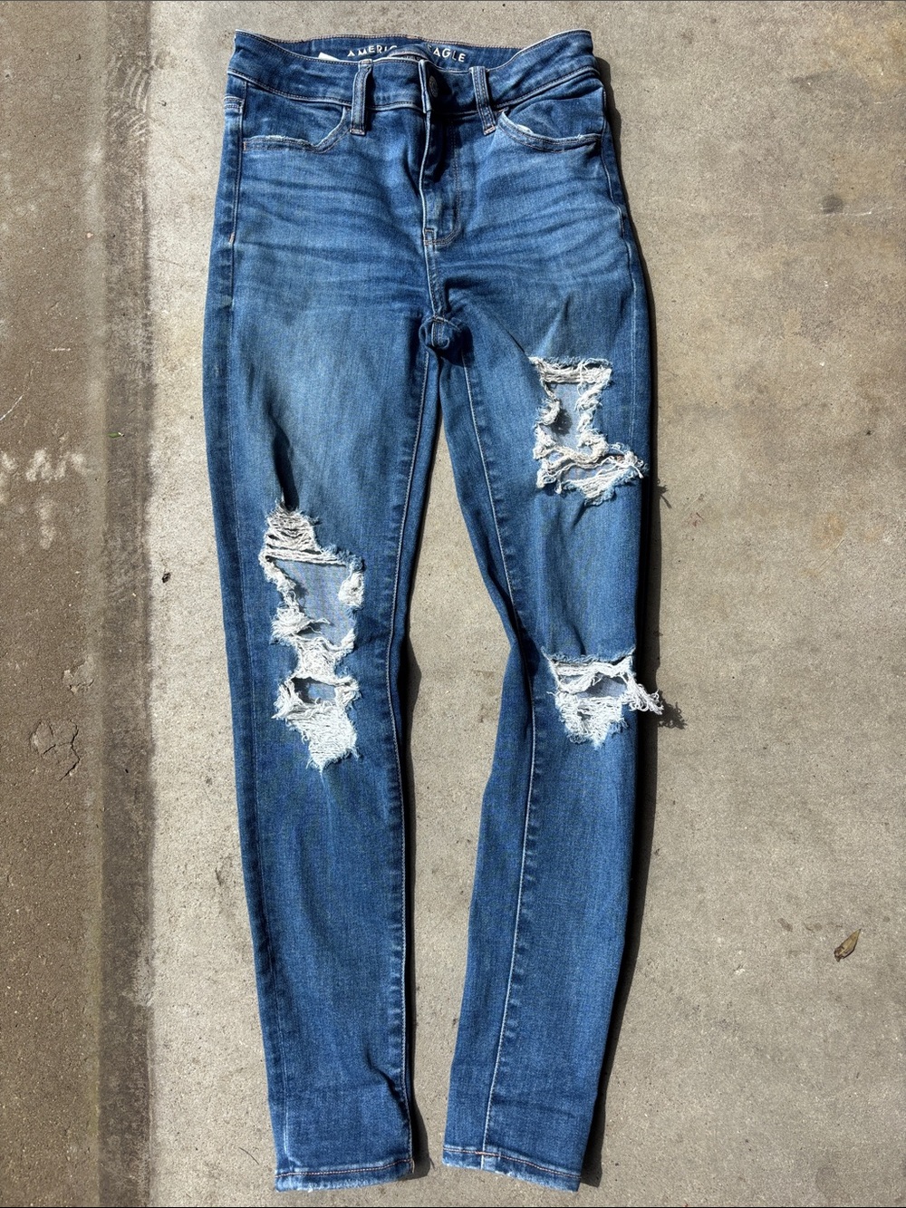 American Eagle Outfitters Distressed Skinny Jeans - Blue